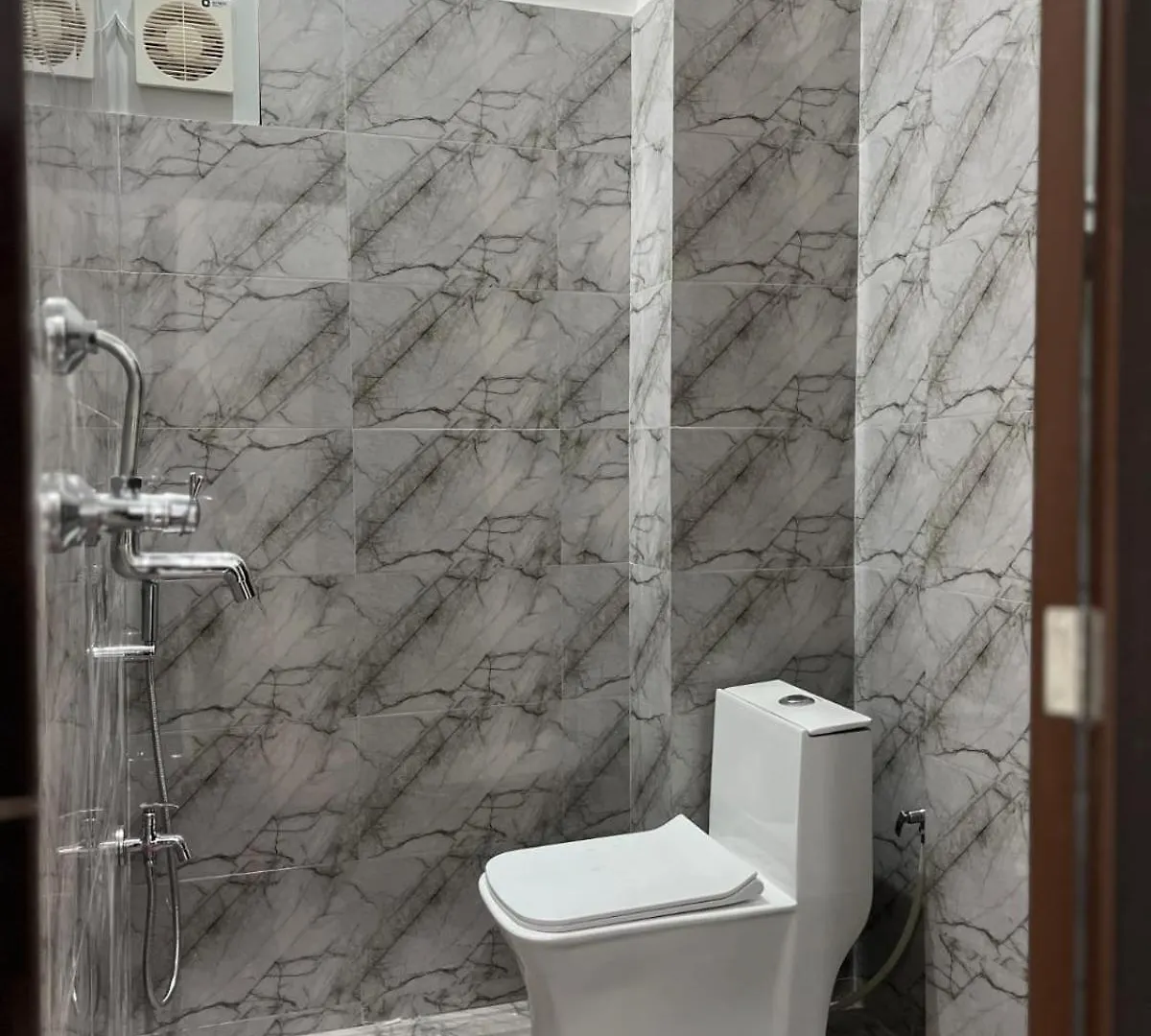 Shree Dhaneshwari Homestay Varanasi Guest house